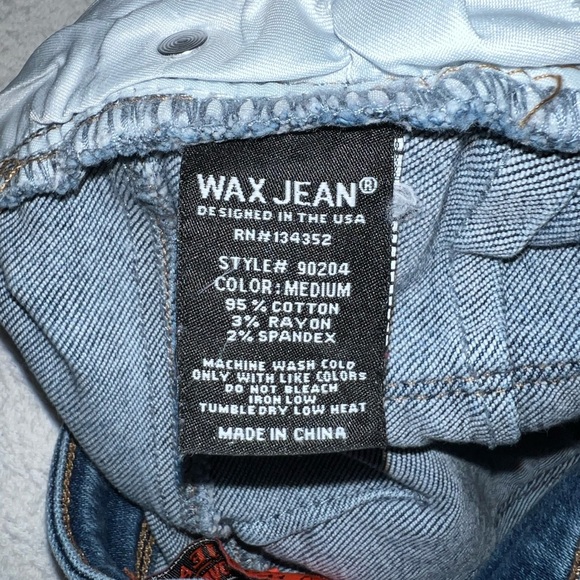 DISTRESSED Skinny Jeans Medium Wash Size 25 - Picture 4 of 5